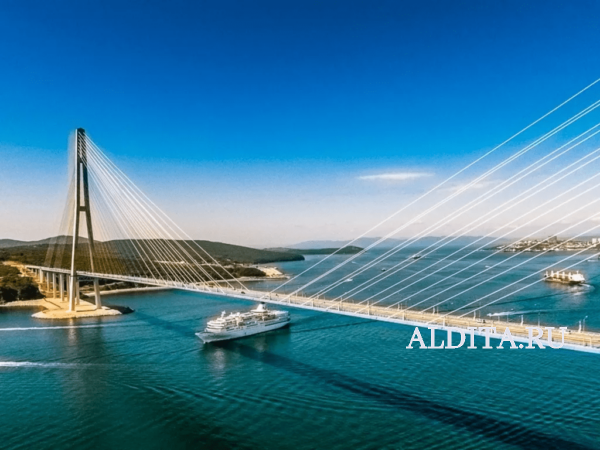 Мост на русский остров - морская прогулка