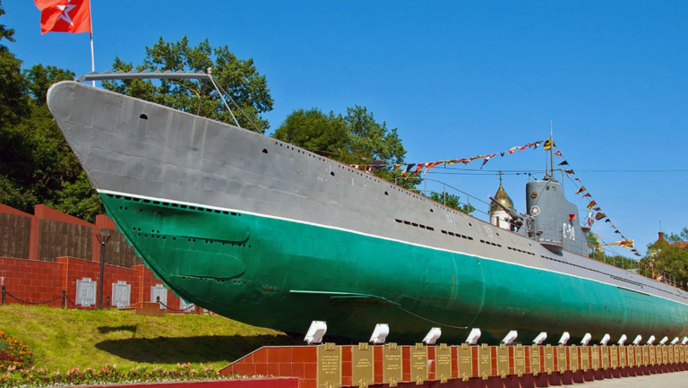 музей подводная лодка 14